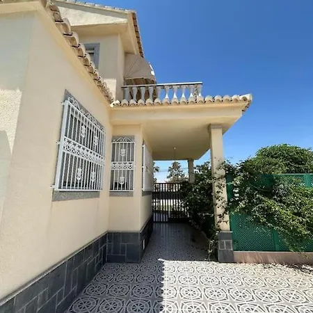 Con Piscina Privada En