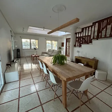Villa Con Piscina Privada En Torrevieja